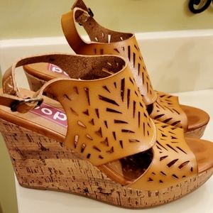 Brand New Wedge Sandals, Size 8, Very Cute!